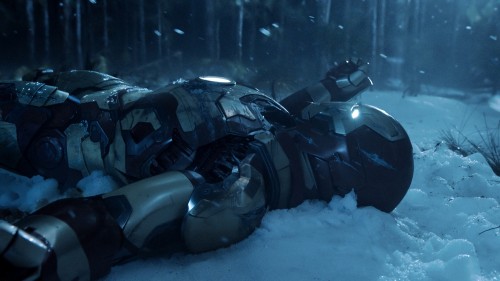 Iron-Man-3-snow