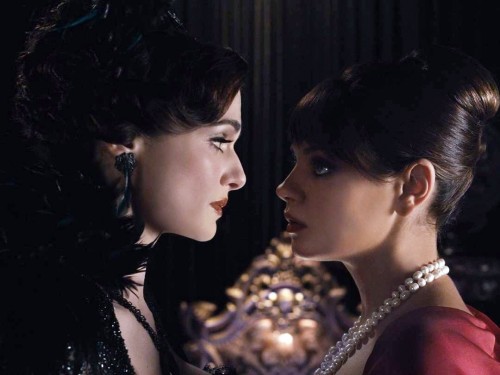 Rachel-Mila-oz-the-great-and-powerful-33254299-1080-810