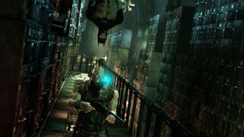batman-arkham-asylum-screenshot-batman-drop-down-sneak-attack