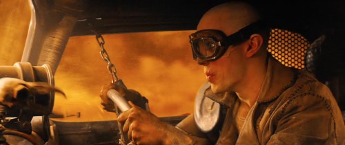 mad-max-fury-road-screenshot-nicholas-hoult-nux-1